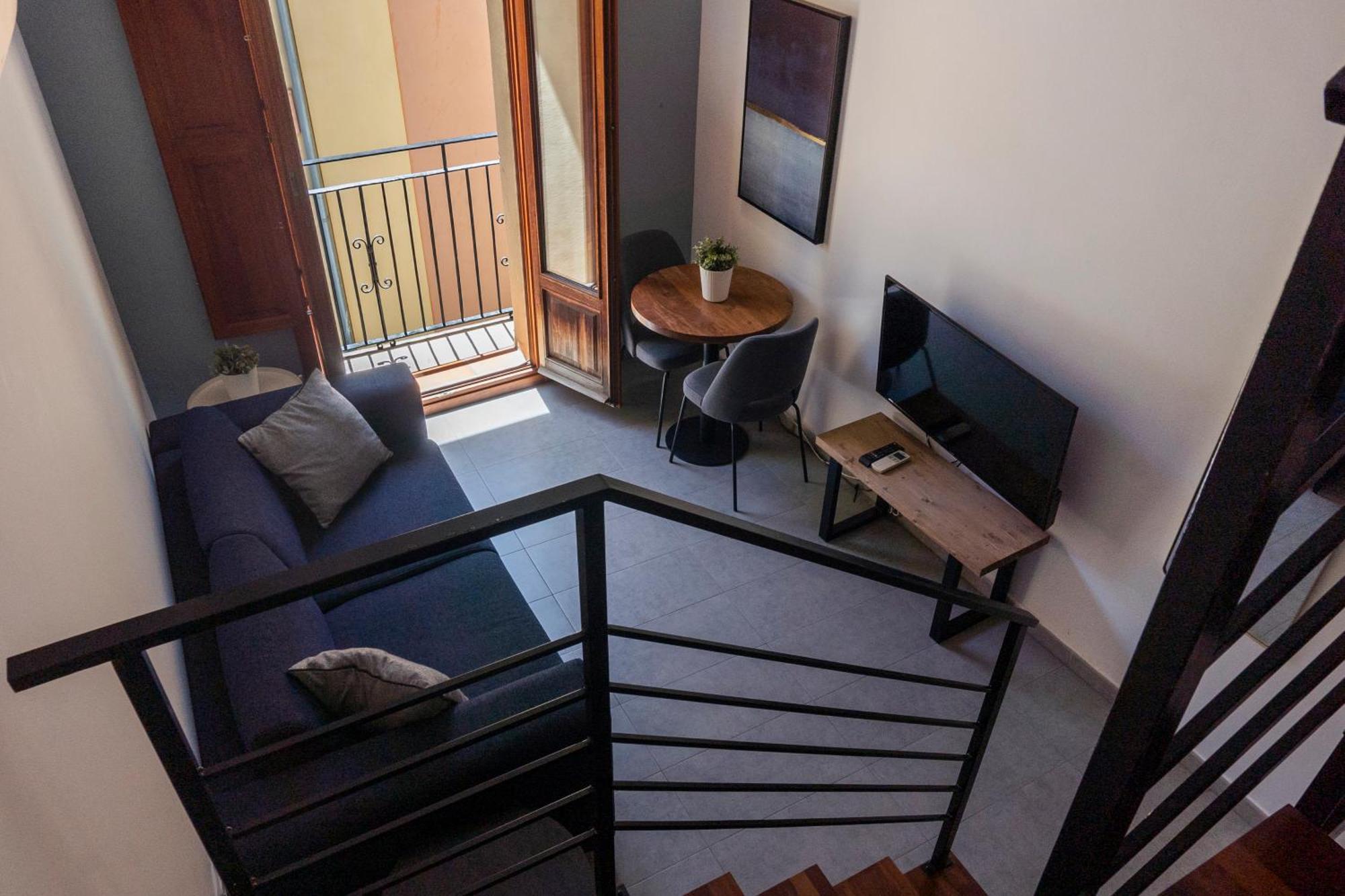 Welcomer Apartments Valensiya Dış mekan fotoğraf